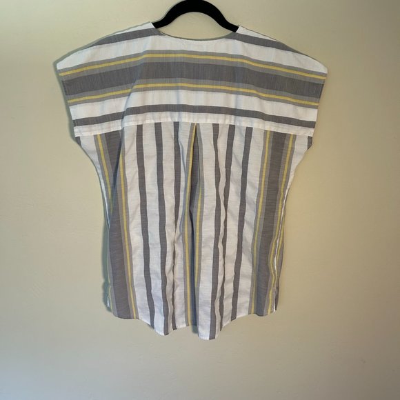 Creation Stripes.Gray,white and yellow size 6 Lite and airy cotton popover 304 - Picture 2 of 5